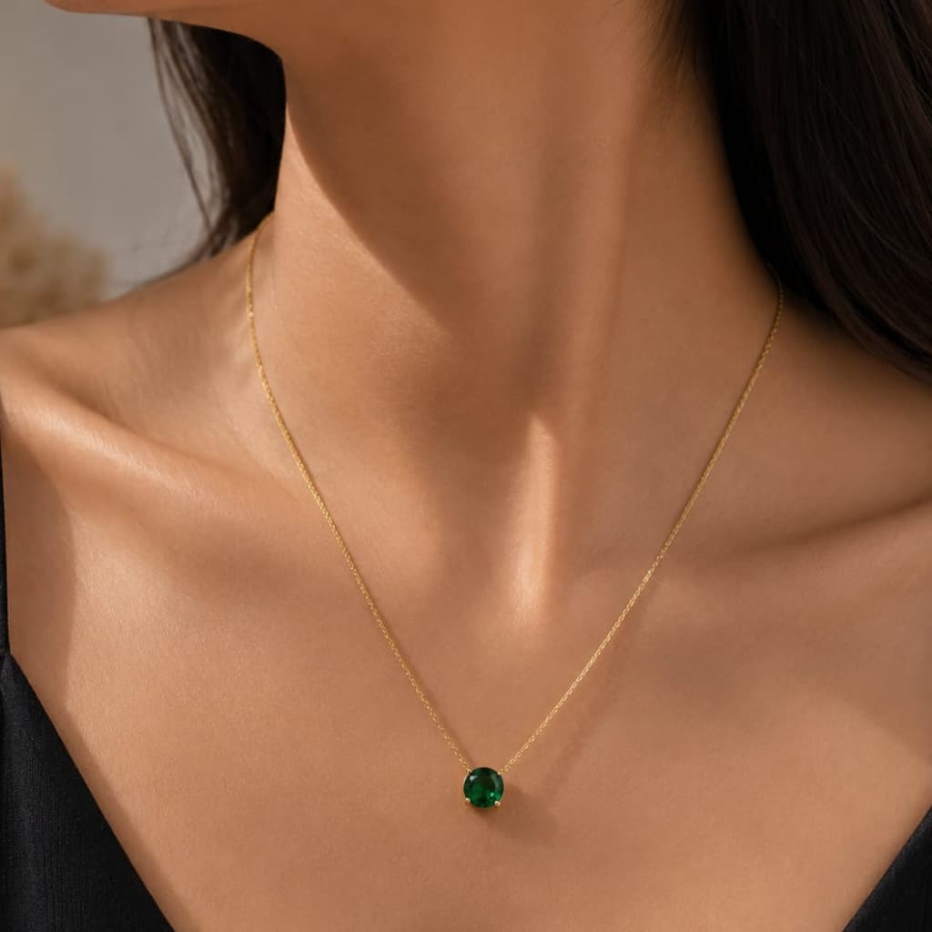 Emerald Glow Pendant Necklace – Stainless Steel | Waterproof & Tarnish Resistant