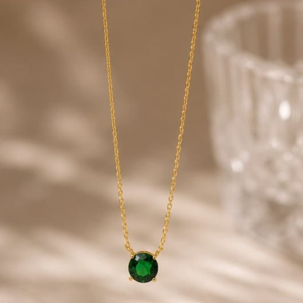 Emerald Glow Pendant Necklace – Stainless Steel | Waterproof & Tarnish Resistant