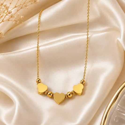 Three Hearts Pendant Necklace – Waterproof Stainless Steel
